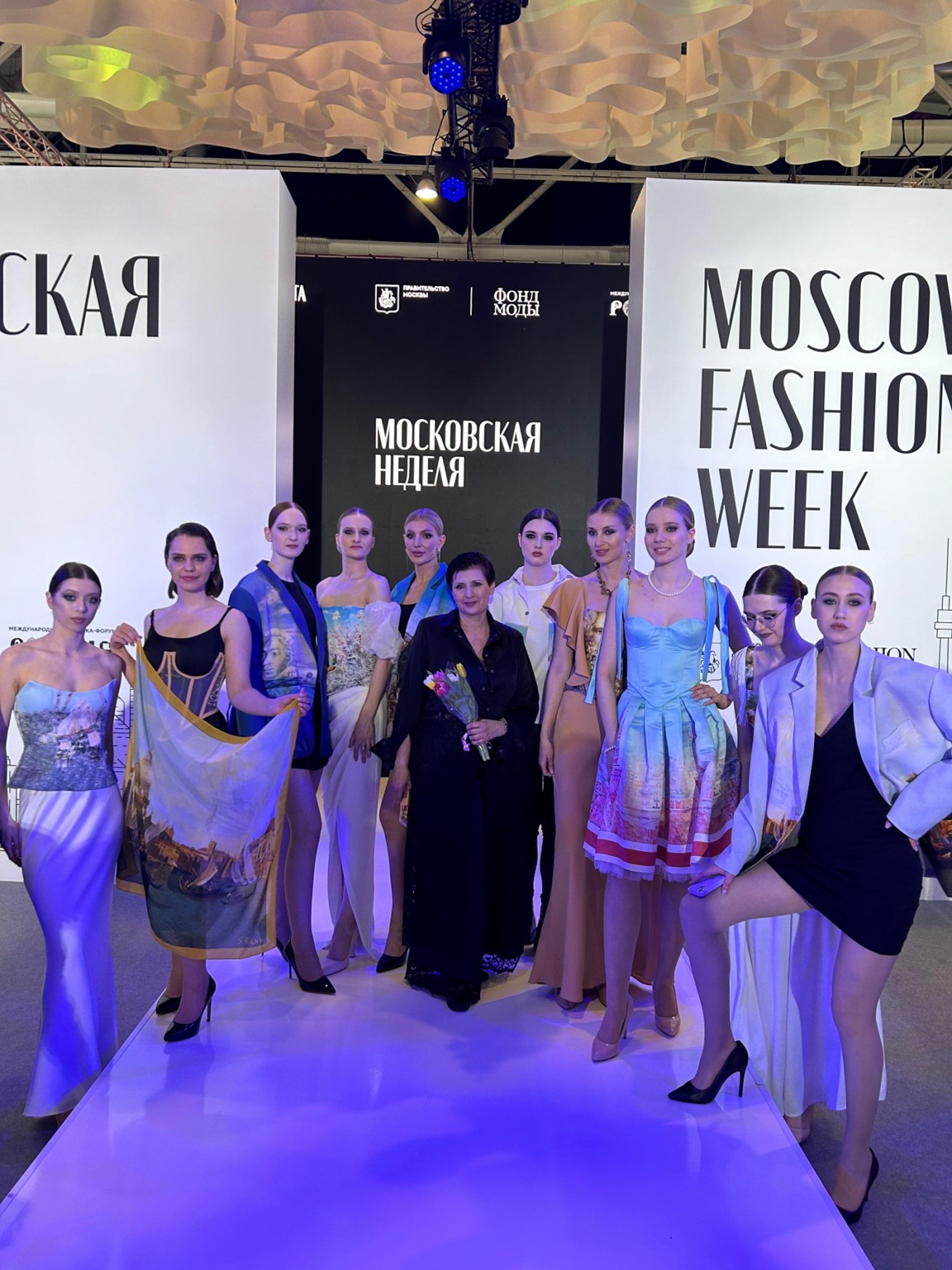 6 марта на ВДНХ в павильоне №75 состоялся показ новой коллекции одежды и аксессуаров выпускницы Президентской Программы Ульяновской области на неделе моды в Москве.